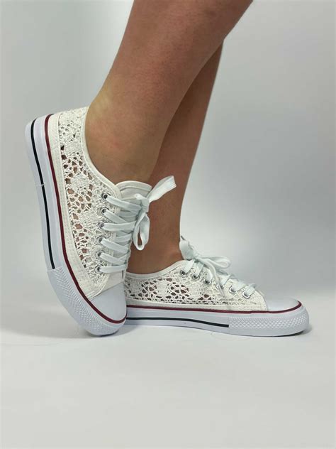 witte sneakers met kant adidas|Witte sneakers .